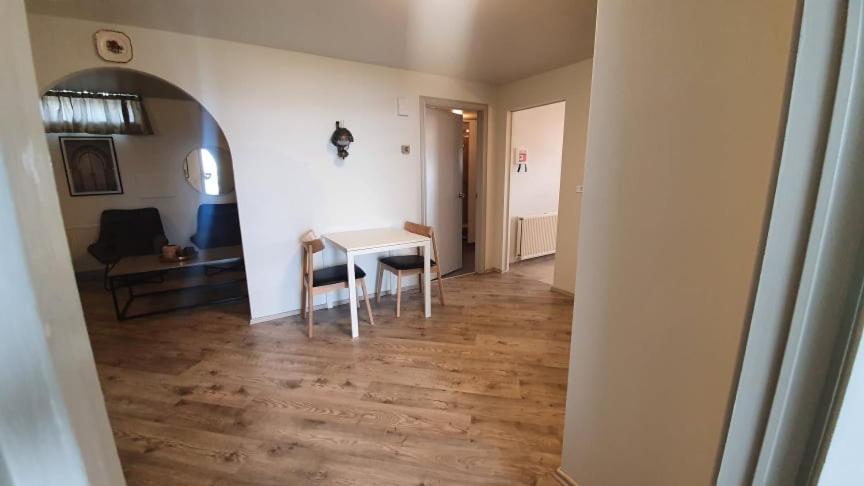 North Inn - Guesthouse And Cabin Акурейри Екстериор снимка