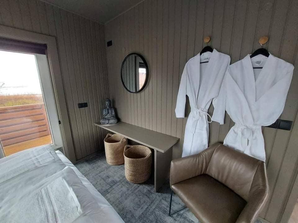 North Inn - Guesthouse And Cabin Акурейри Екстериор снимка