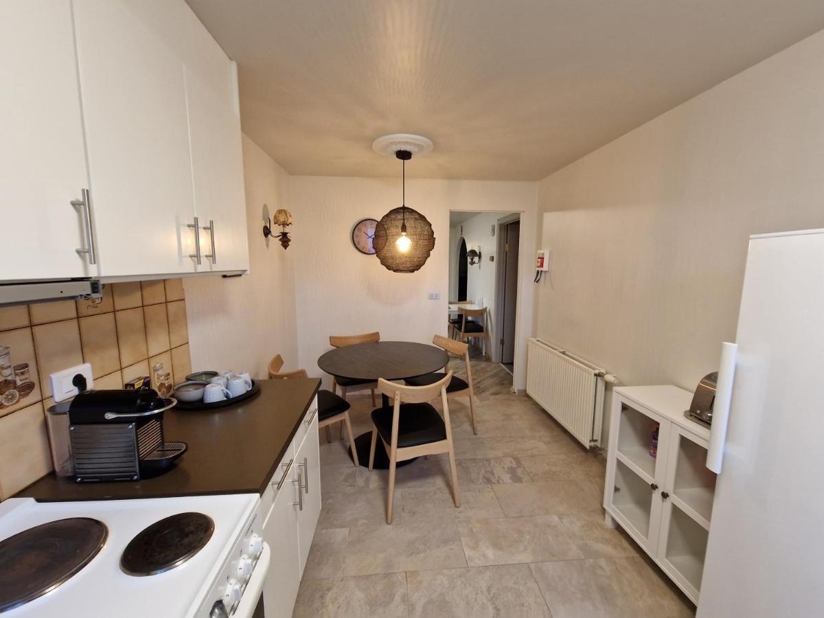 North Inn - Guesthouse And Cabin Акурейри Екстериор снимка