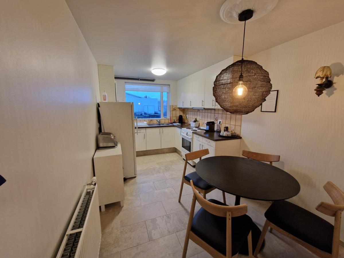 North Inn - Guesthouse And Cabin Акурейри Екстериор снимка